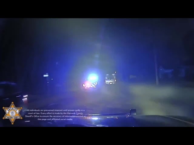 ⁣VIDEO: Macomb County deputies arrest B&E suspect after chase