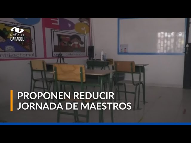 ⁣Reducirían jornada de maestros en Colombia: ¿cómo cambiarían las condiciones de los profesores?