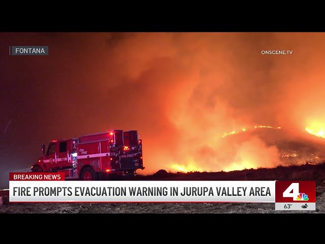 ⁣Canyon Crest Fire spreads in Riverside County