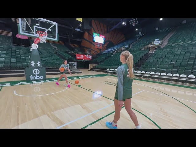 ⁣Sisters spend holidays together years after basketball careers pulled them apart