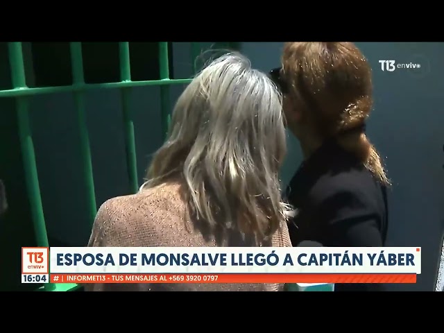 ⁣Esposa de Manuel Monsalve llega hasta Capitán Yáber para visitarlo