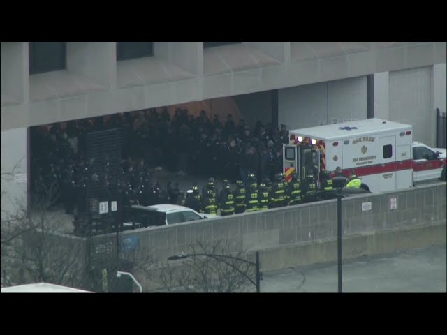 ⁣Procession held for slain Oak Park police detective