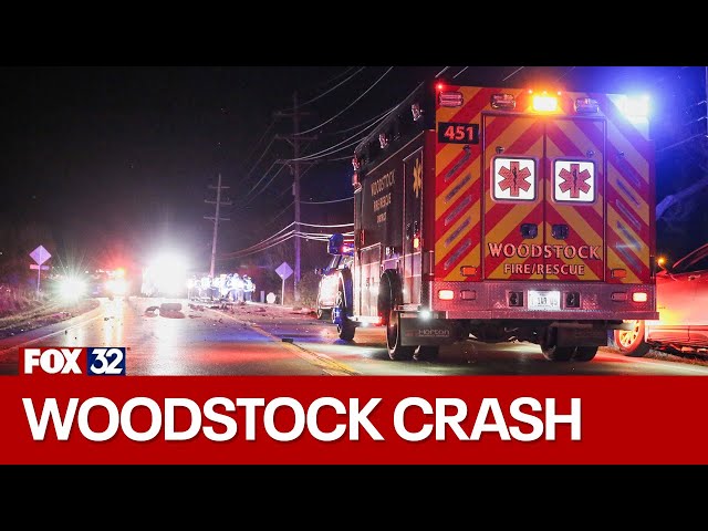 ⁣Four hospitalized after Thanksgiving crash near Woodstock