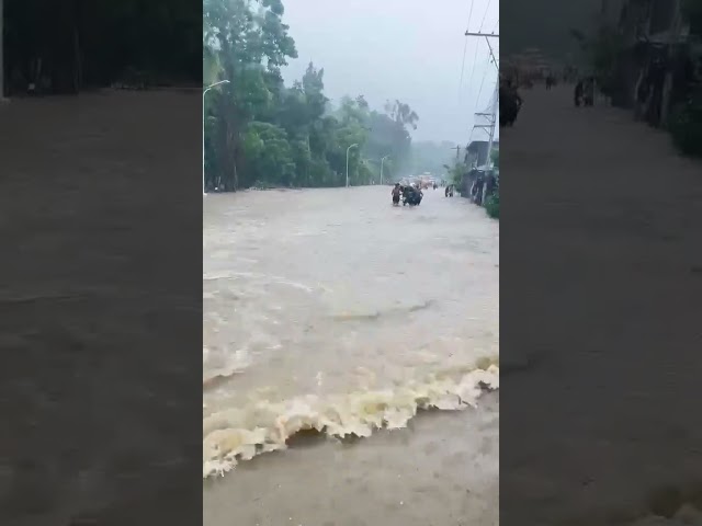 ⁣Sitwasyon sa Brgy. Rizal sa Sorsogon City dahil sa epekto ng shear line