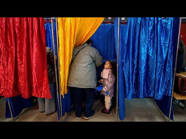 ⁣Romania exit polls: Euro-Atlantic forces lead in highly contested parliamentary elections