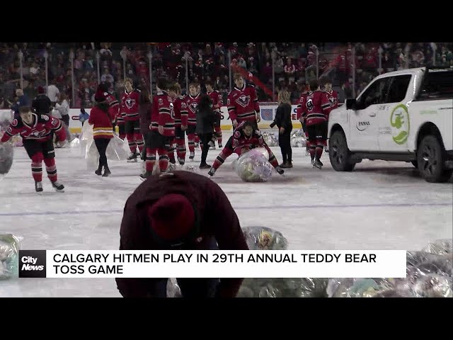 ⁣Calgary Hitmen kicks off 29th Annual Teddy Bear Toss