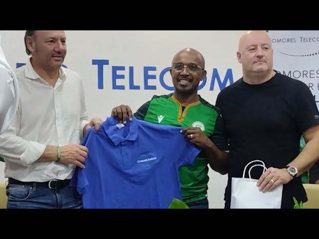 ⁣Conférence de presse du coach de l'équipe Nationale des Comores  Mr STEFANO COUSIN