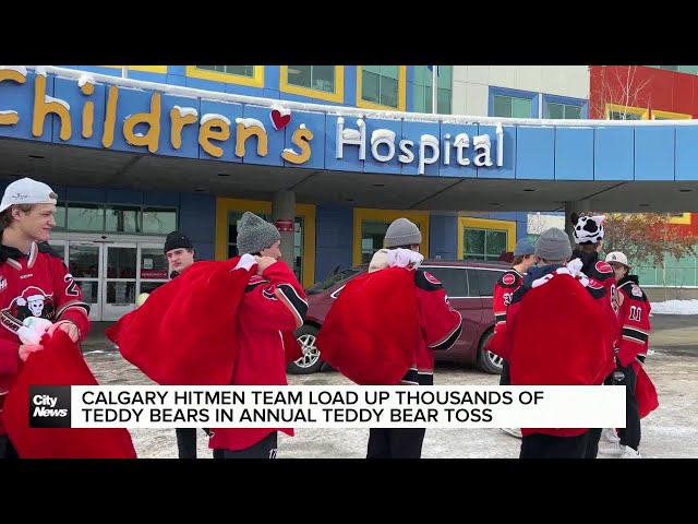 ⁣Calgary Hitmen load up thousands of teddy bears in annual Teddy Bear Toss