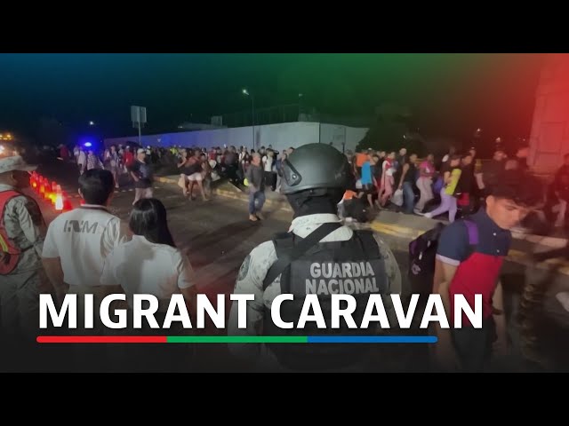 ⁣Migrant caravan in Mexico speeds up ahead of Trump return to power