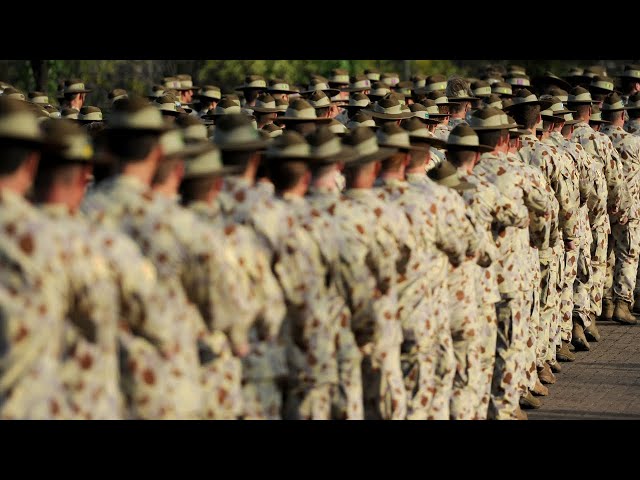 Two Australian army battalions reunited in Darwin