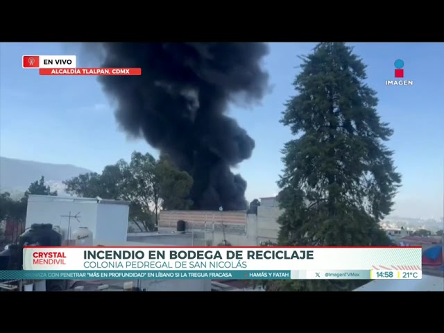 ⁣Incendio en bodega de reciclaje en la alcaldía Tlalpan | Noticias con Crystal Mendivil