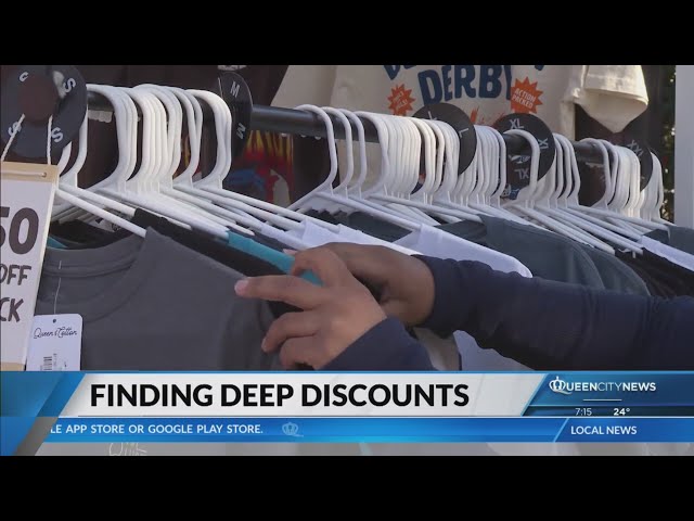 ⁣Finding the deep discounts during the holidays