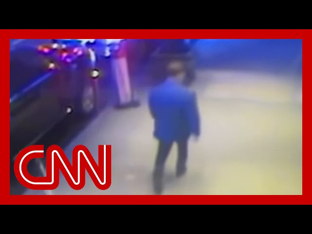 ⁣CNN obtains video of fatal shooting of UnitedHealthcare CEO