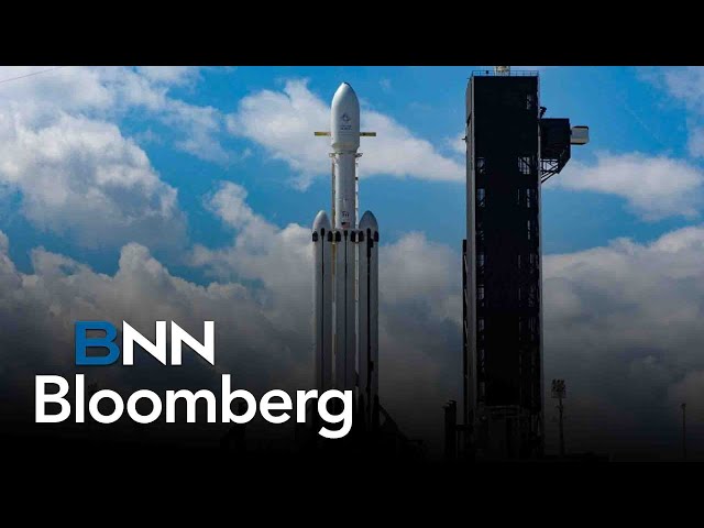 ⁣SpaceX weighs tender offer at roughly US$350 billion valuation