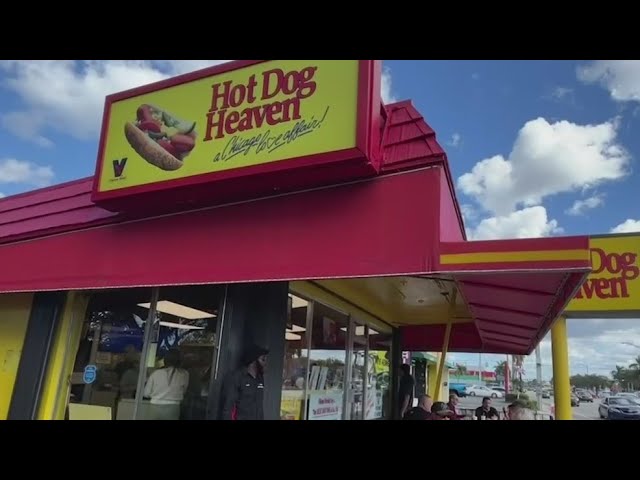 ⁣Relish this: New owner takes over Hot Dog Heaven in Fort Lauderdale