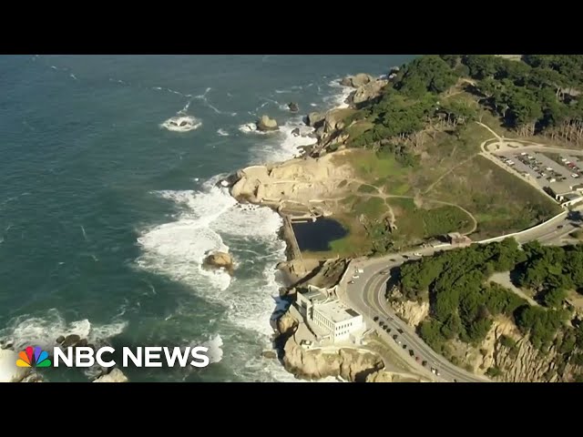 ⁣Earthquake rattles coast of California and triggers brief tsunami warnings