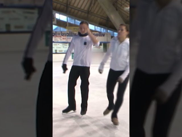 ⁣A-l-approche-de-leur-competition-de-patinage-sur-glace-ils-ne-sont-pas-prets #shorts