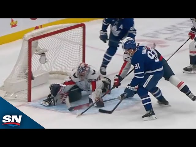 ⁣Capitals' Charlie Lindgren Robs Maple Leafs' John Tavares of Game-Tying Goal