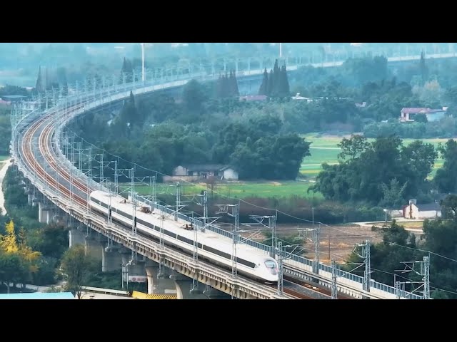 ⁣Smooth, fast and record-breaking: China's railway moves 4 bln passengers in first 11 months