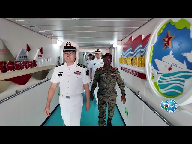 ⁣Cooperation Chine-Djibouti/ Visite du Général de Brigade du navire-hôpital chinois "Arche de Pa