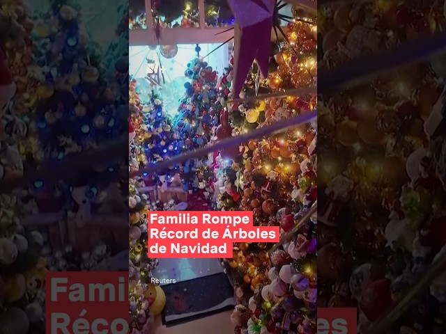 ⁣Familia rompe récord de árboles de Navidad - N+ #shorts