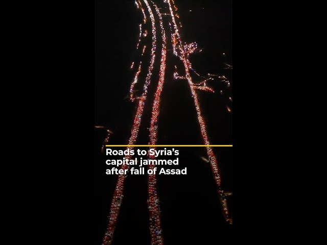 ⁣Roads to Syria’s capital jammed after fall of Assad | AJ #shorts