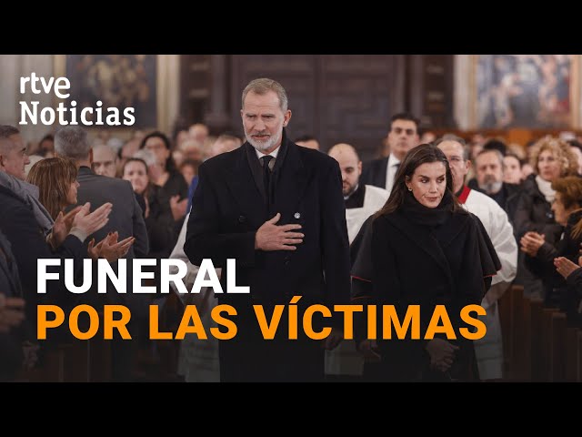 ⁣DANA: La CATEDRAL de VALENCIA acoge la MISA FUNERAL en honor a la VÍCTIMAS | RTVE Noticias