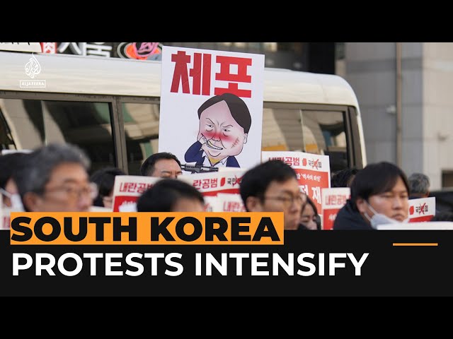 ⁣Protests continue as South Korea’s Yoon faces travel ban | AJ #shorts