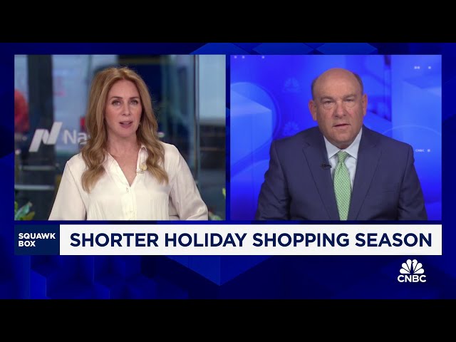 ⁣Consumer spending healthy in November despite shorter holiday shopping season