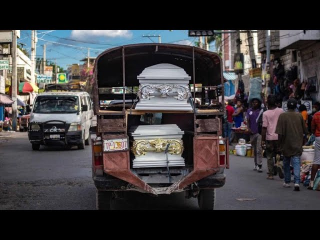 ⁣#ExpresoMatutino /Las bandas no dan tregua a la población haitiana; masacraron a 184 ancianos