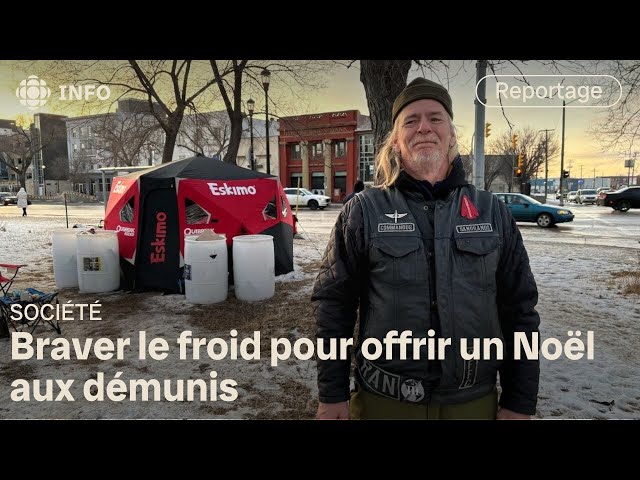 ⁣Un vétéran des Forces armées canadiennes campe dans la rue pour le souper de Noël