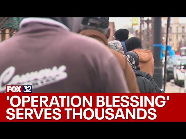 ⁣Chicago's 'Operation Blessing' serves thousands with hot meals