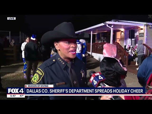 ⁣Dallas County Sheriff's Department spreads holiday cheer with Blue Santa program