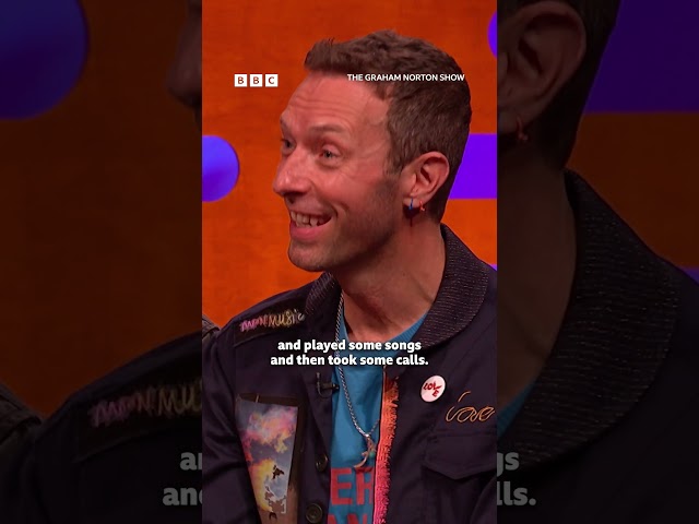 ⁣Coldplay REALLY wanted to sell their album - they appeared on a US shopping channel to promote it