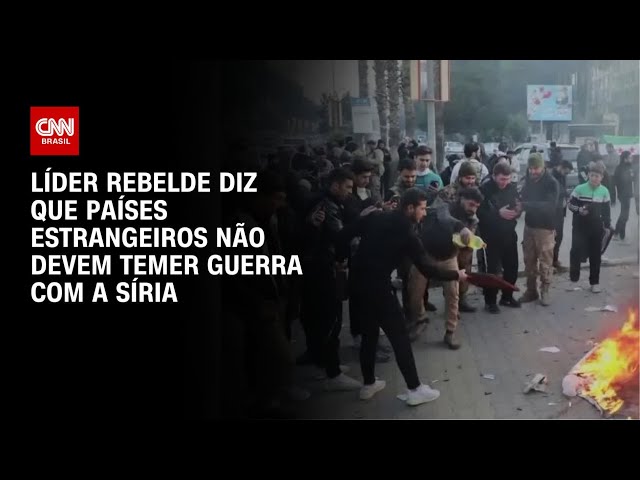 ⁣Líder rebelde diz que países estrangeiros não devem temer guerra com a Síria | BASTIDORES CNN