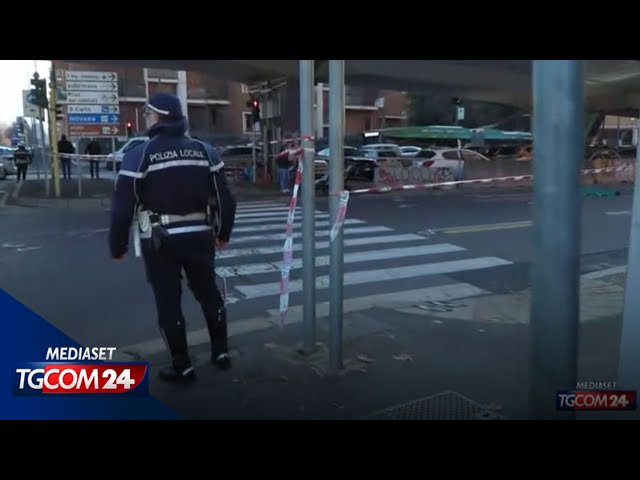 ⁣Milano, tir uccide donna che attraversava sulle strisce con i figli nel passeggino e scappa