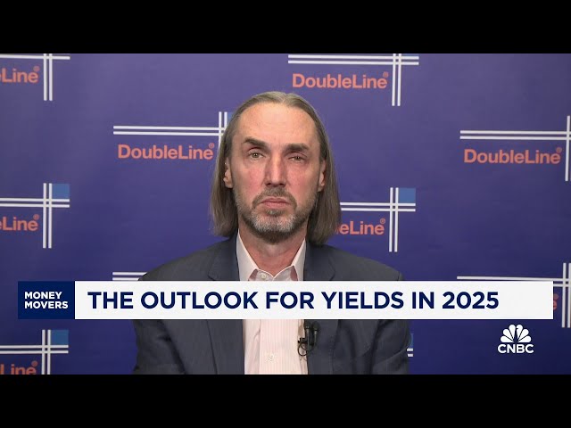 ⁣Bond market agrees Fed will cut rates in December, says DoubleLine Capital's Jeff Sherman