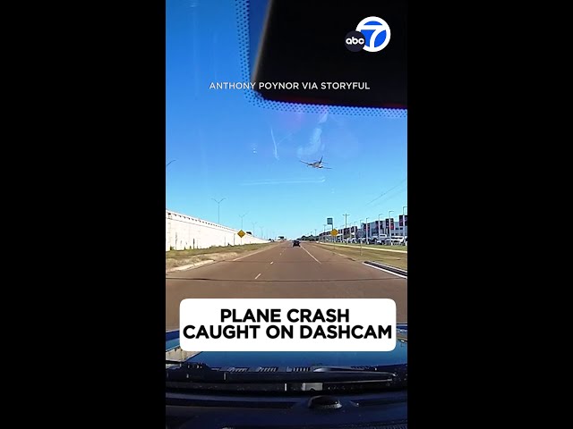 ⁣Plane crash caught on dashcam