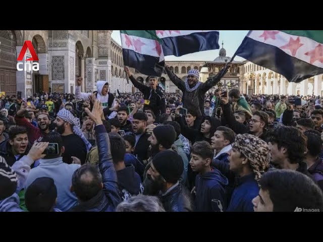 ⁣Thousands of Syrians celebrate during first Friday prayers since Assad's ouster