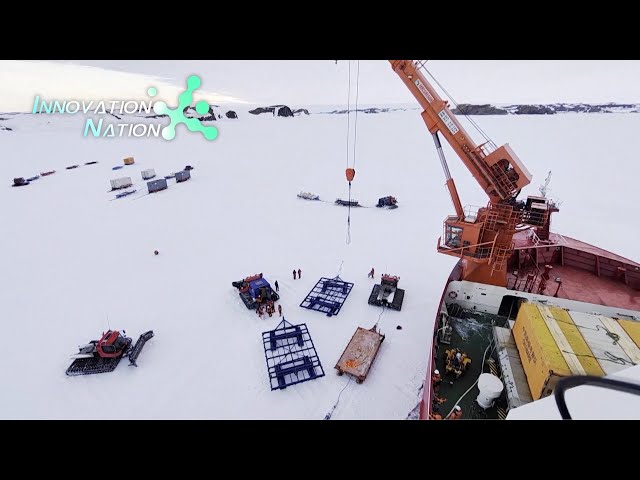 ⁣Chinese icebreakers unload supplies for research base in Antarctica