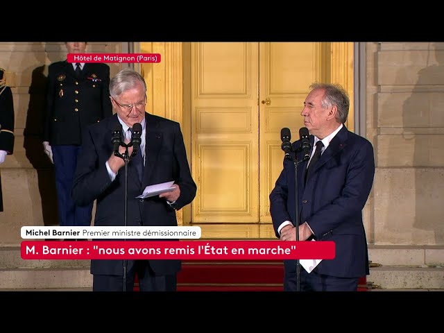 ⁣Revivez la passation de pouvoir entre Michel Barnier et François Bayrou