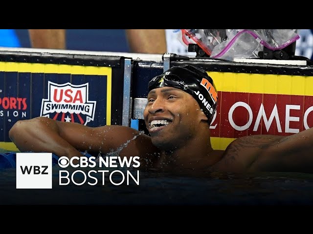 ⁣Olympic gold medal-winning swimmer Cullen Jones advocates for water safety