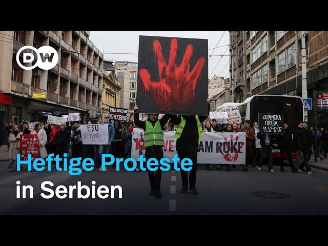 ⁣Studierenden protestieren nach Einsturz des Bahnhofdachs in Novi Sad | DW Nachrichten