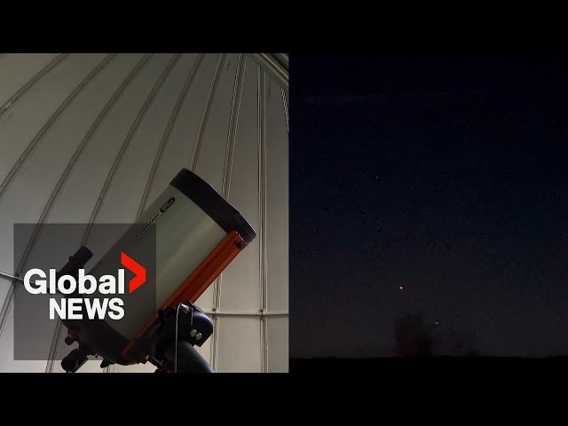 ⁣Mysterious lights above Ontario city leave residents perplexed