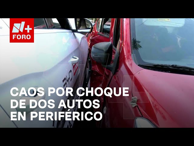 ⁣Caos por choque de dos autos en Periférico - Las Noticias