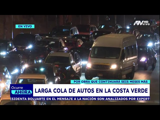 ⁣Costa Verde: Larga cola de autos en la subida de Armendáriz en hora punta