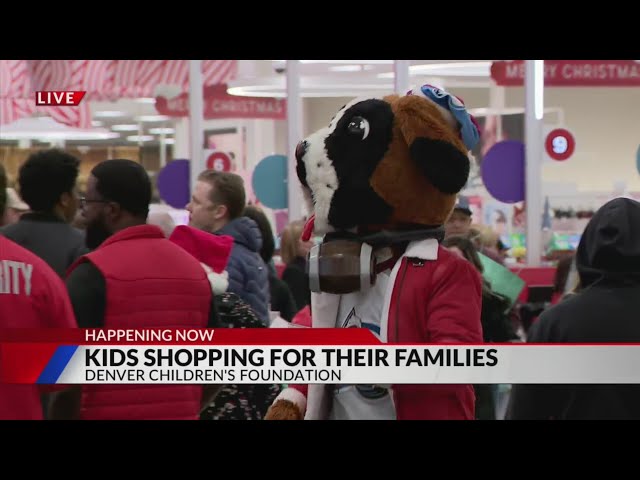 ⁣Organization helps Denver kids get gifts for families