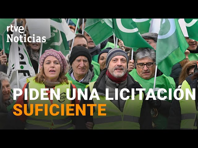 ⁣MILES de FUNCIONARIOS EXIGEN en MADRID la CONTINUIDAD de MUFACE | RTVE Noticias