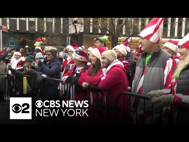 ⁣Annual SantaCon bar crawl returns to NYC