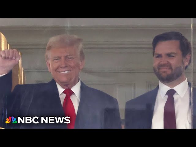 ⁣President-elect Trump attends Army-Navy game with political allies